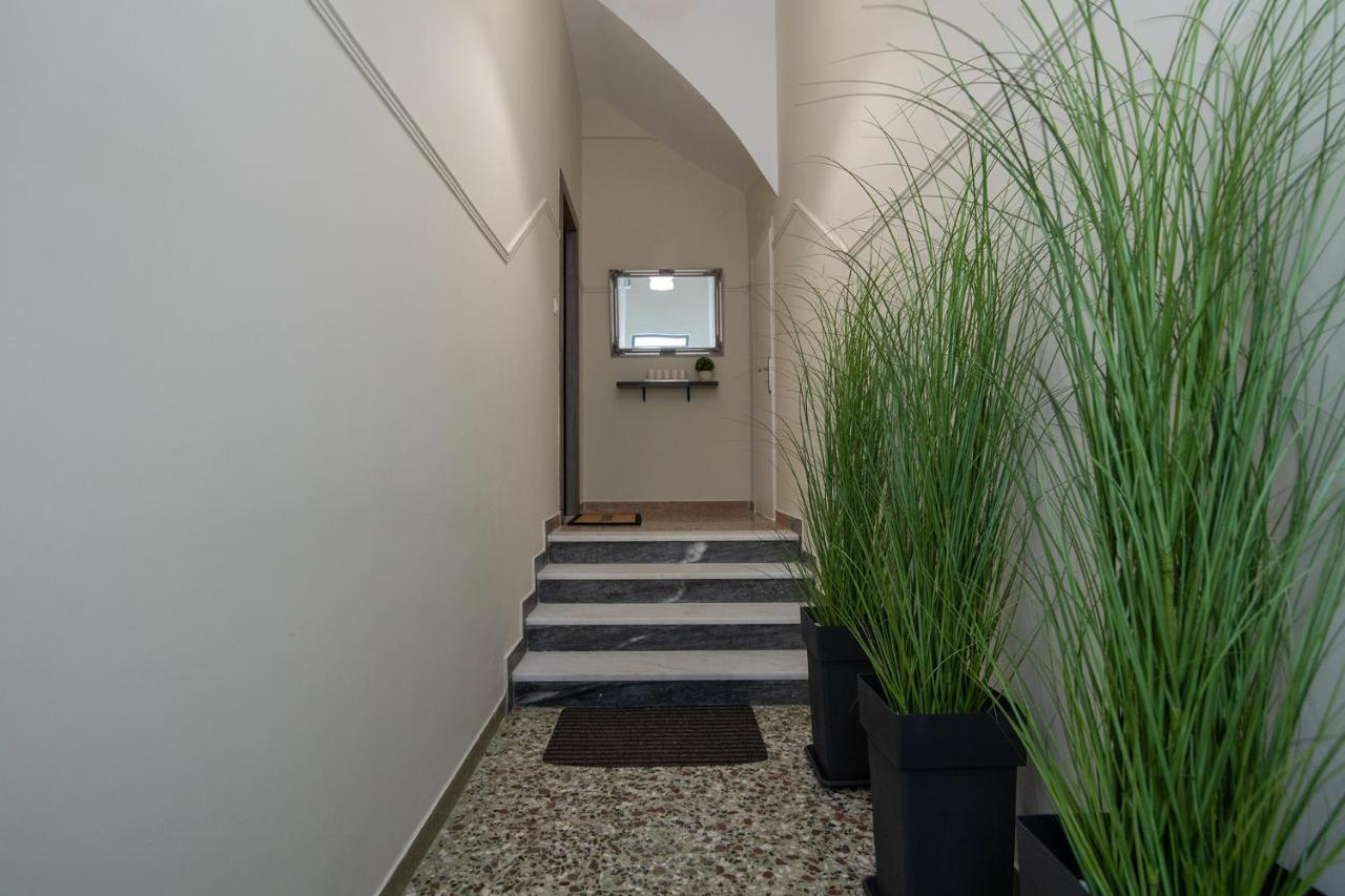 Citizen Apartments Mesolóngion エクステリア 写真